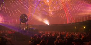 Lasershow entertainment at planetariums
